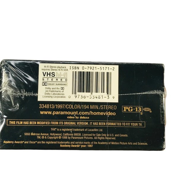 Titanic VHS 1997 2 Tape Set Leonardo DiCaprio Kate Winslet New In Package - Picture 5 of 5